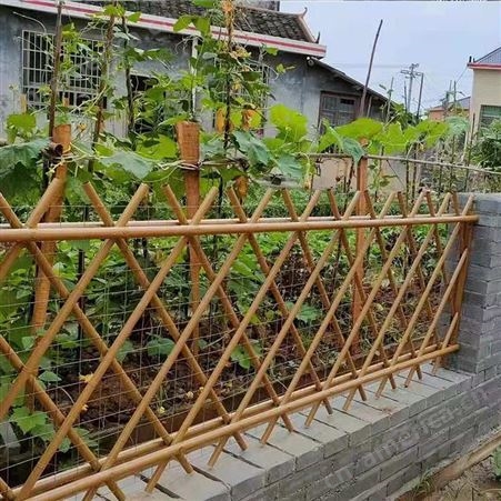 奥焱 园艺防护隔离仿竹围栏 异形竹篱笆围栏 厂家供应